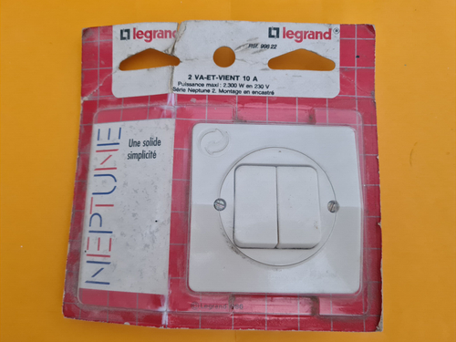 Double poussoir Legrand Neptune Blanc