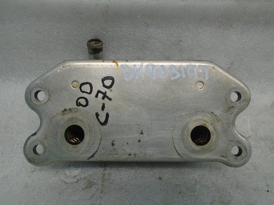 1999-2004 Volvo C70 Engine Oil Cooler OEM DK903197 - Image 2 of 4