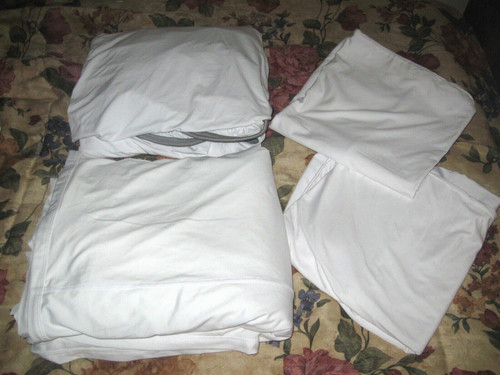 Sheex Performance Fabric Sheet Set (Flat, Fitted& 2 pillowcases) KING SIZE WHITE