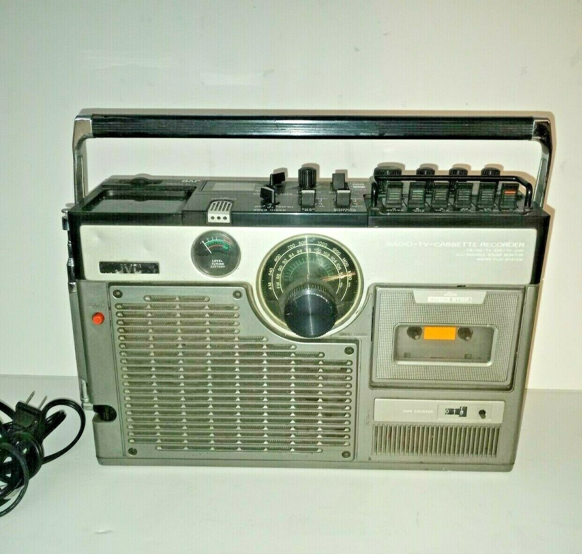 Vintage JVC 3060 CQ , Vintage radio TV Cassette Recorder, Portable