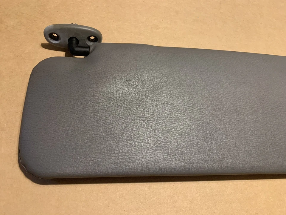 Nissan 240SX S14 1994-1998 OEM parasol lado izquierdo gris 1996 Foto 2 de 4