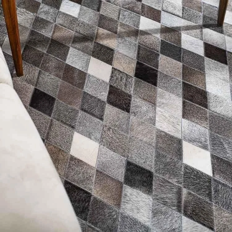 Luxury Diamond Leather Patchwork Rug| Handmade Grey Cowhide Carpet | Modern Rugs - Image 3 of 4