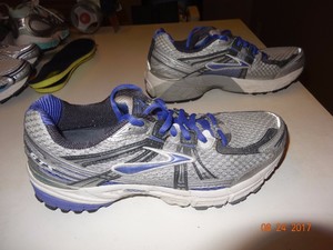 brooks gts 11