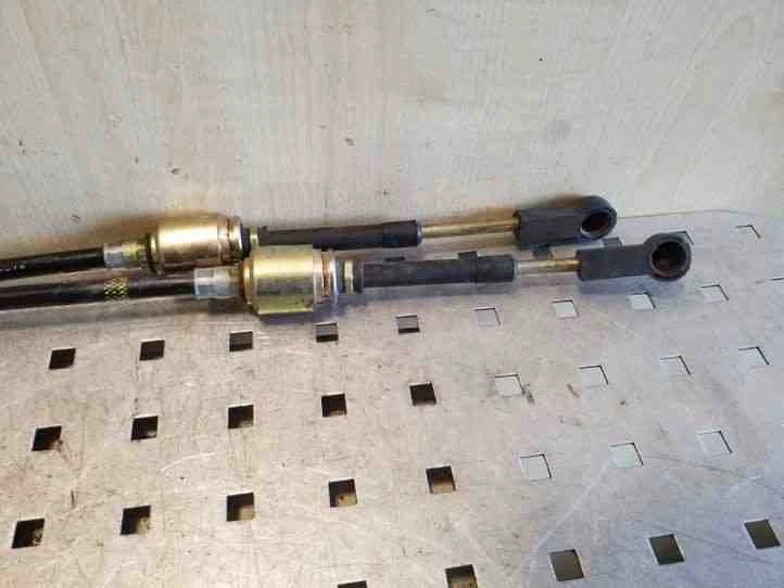 VOLVO S70 LS Schaltzüge 2.5 Diesel 103kw 1999 26122119 Foto 3 de 3