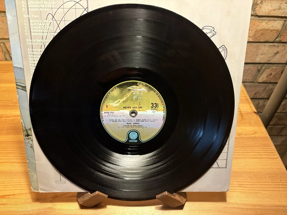 Black Sabbath Never Say Die! UK 1978 Vertigo – 9102 751 Vinyl 12" Play Tested - Image 4 of 4