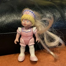 Fisher Price 1995 Loving Family Doll Once Upon A Dream Castle Princess Figure