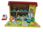 Vintage 1976 Fisher Price Little People Childrens Hospital Playset #931 COMPLETE