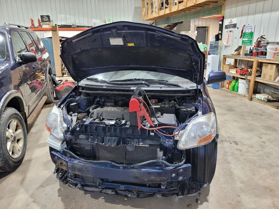 2006-12 Toyota Yaris (Sedan) Interior Rear View Miror - Manual Dim - Image 4 of 4