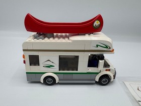 LEGO City 60057 30002 40175 x2 Camper Van Police Boat Storyboard-  100% Complete