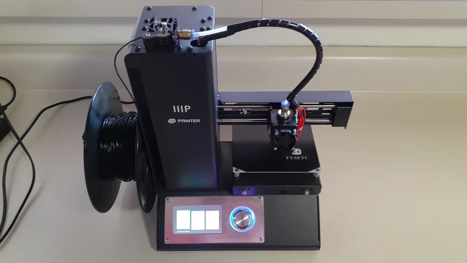 MONOPRICE Select Mini V2 3D Printer-Extra parts-Roll of ABS filament-1GB SD card - Image 2 of 4