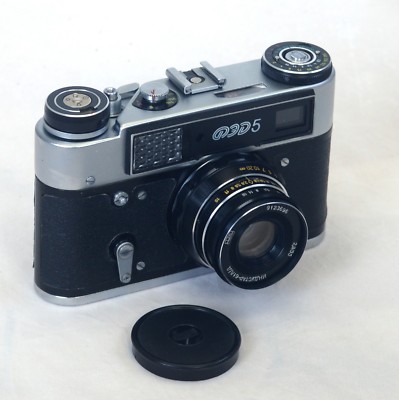 Appareil Photo Russe 35mm Vintage – Pour Pièces Ou Déco – Ne Fonctionne Pas