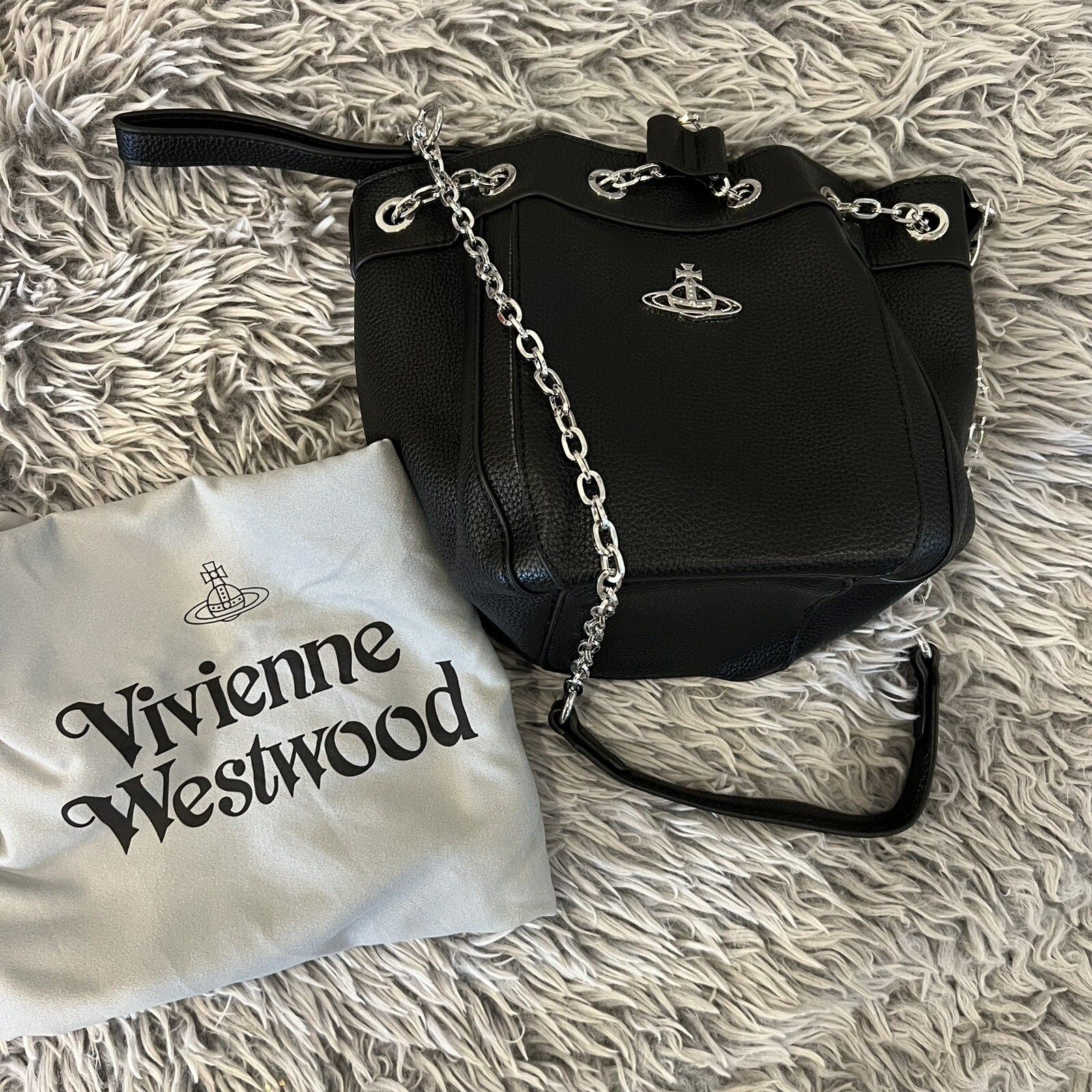 vivienne westwood bag beauford bucket bag