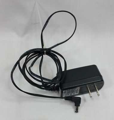 D-Link AMS1-0501200FU AMS1-0501200FT AC Adapter for Router Switch 5VDC 1.2A 5.5