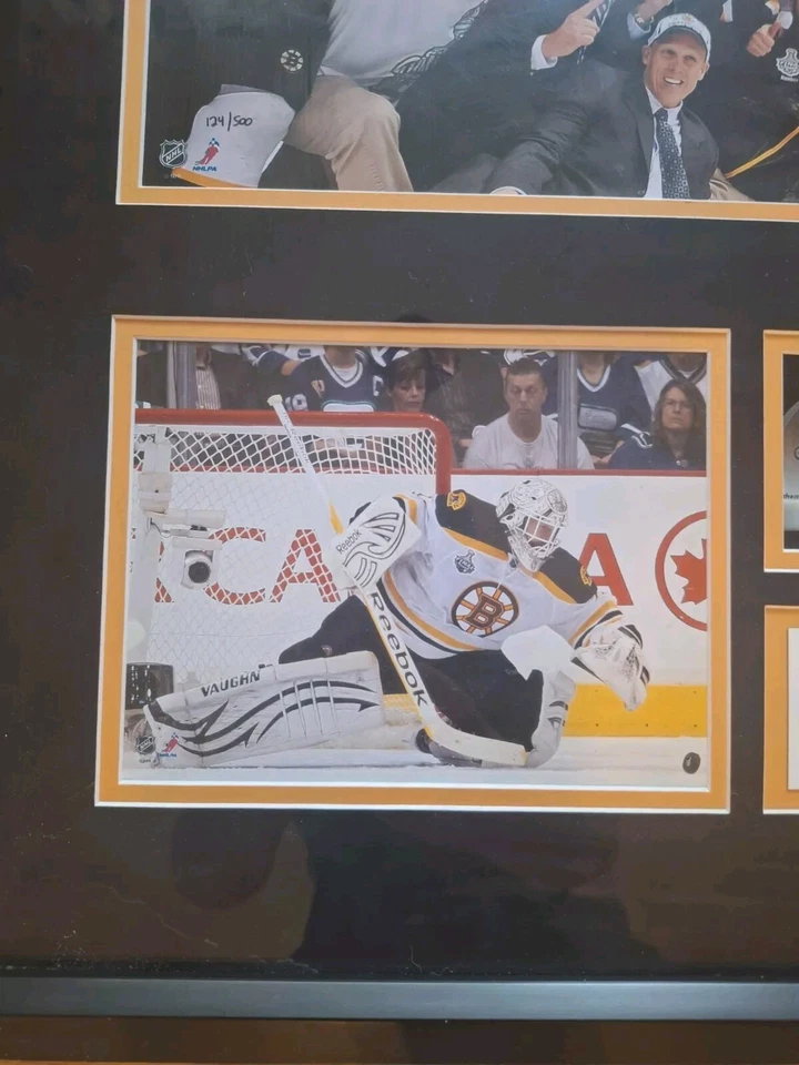 Imagem emoldurada Boston Bruins 2011 Stanley Cup Champions jogo usado gelo/água - Imagem 2 de 4