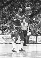 NATE ARCHIBALD - BOSTON CELTICS - Vintage 35mm NBA B W NEGATIVE 2.5da  READ