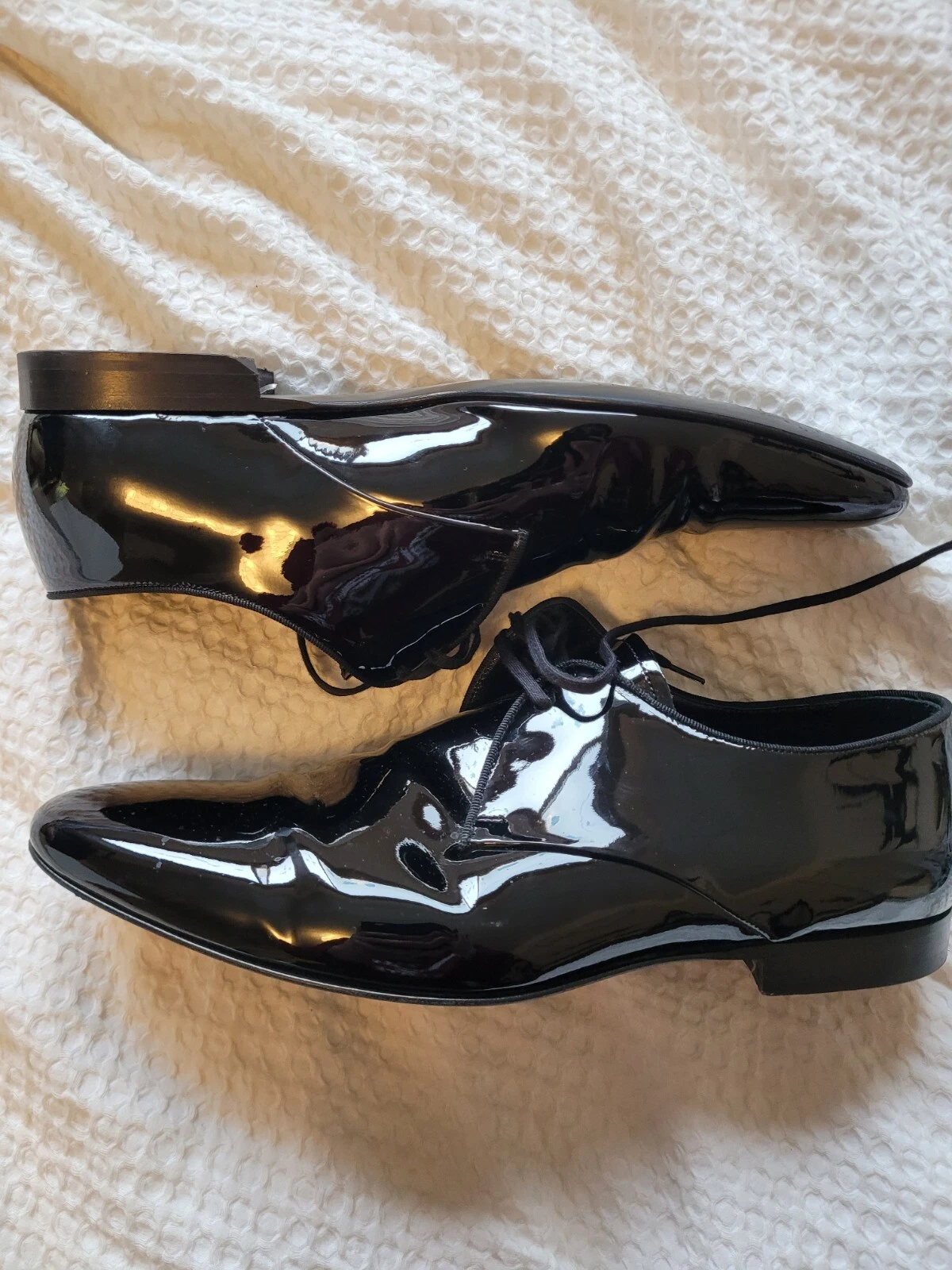 Scarpe eleganti Burberry in vernice taglia 42 5 o 9 5 (nero)