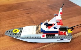 LEGO 4642 City Harbor Fishing Boat Missing 1 Minifig No Box No Instructions