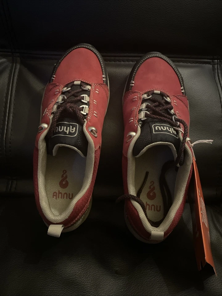 Zapatillas para mujer AHNU Trail talla 6 rojo ladrillo nuevas sin caja Foto 4 de 4