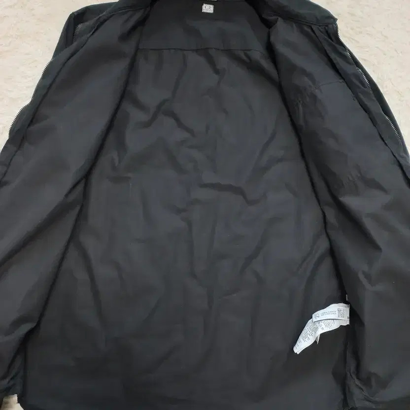 CP Company Men's Windbreaker Jacket, Size 100, Excellent Condition thumbnail 3