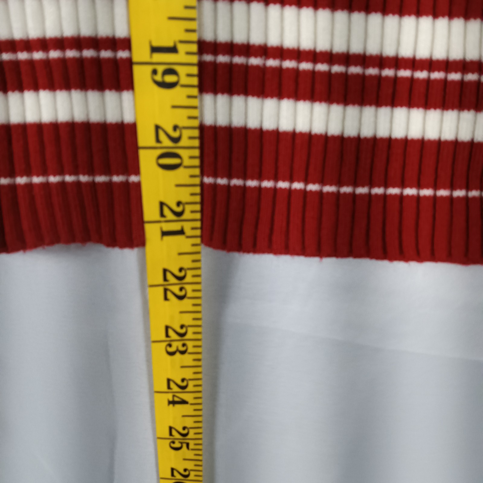 new york and company Light V-neck Sweater Woman's XS Red And White Striped Soft 