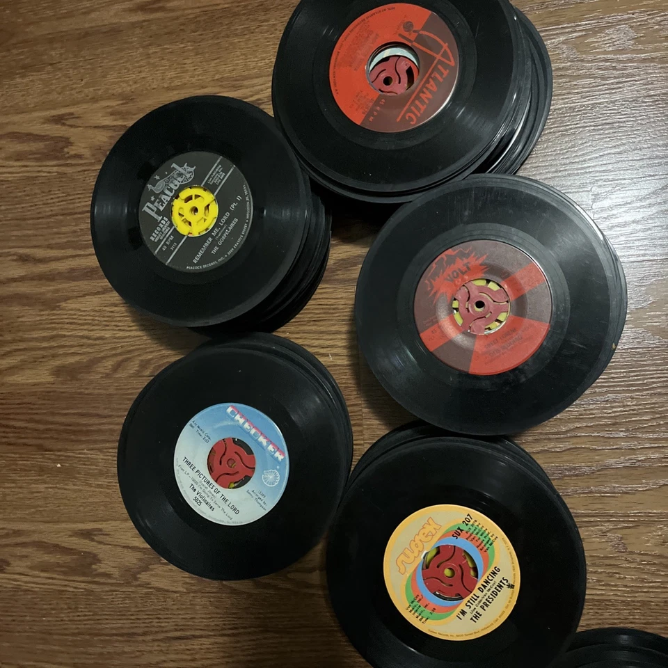 240 VINTAGE 45 RPM RECORD LOT Soul/R&B/gospel/funk Stax/King/Atlantic No Sleeves - Image 4 of 4