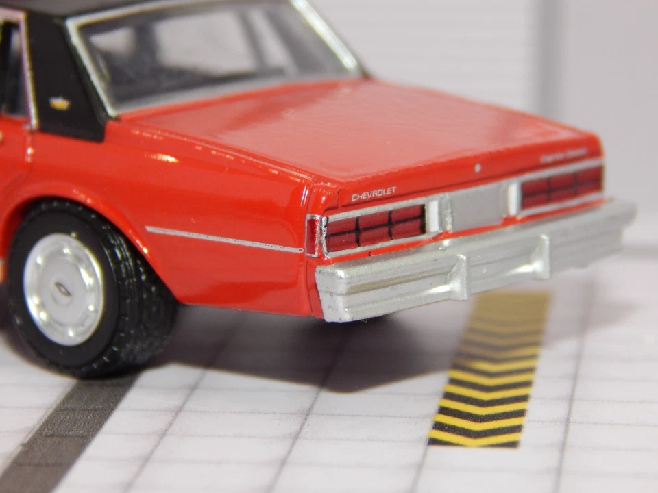 Chevrolet Caprice Chicago Fire Dept C.F.D. 1990 GL 1/64 Hot Pursuit Captain VHTF Foto 4 de 4