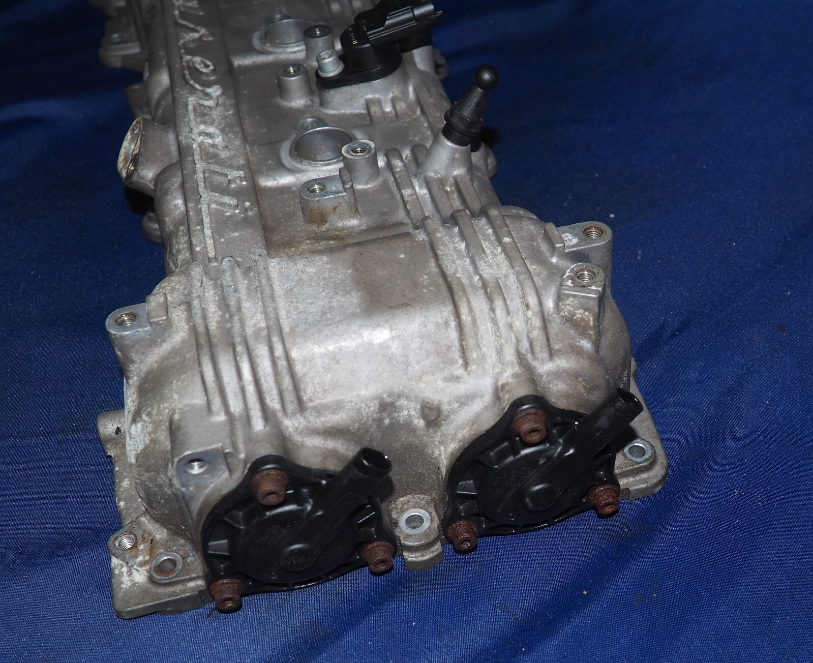 2013-2021 Ghibli Quattroporte Levante F160 3.0L Right Side Engine Valve Cover OE