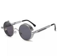 Metal Steampunk Sunglasses Men Women Fashion Round Glasses Brand Designer Vintag