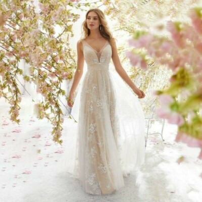 A-Line V Neck Sleeveless Lace Prom Dress White / M