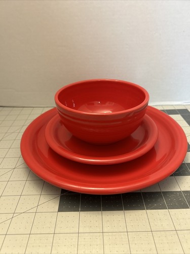 Fiesta Ware Fiestaware TABLEWARE 3-Piece Bistro Set ~ Scarlet Red in Box USA - Picture 4 of 12