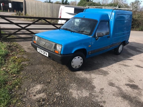 Renault-5-extra-van-classic-van-1-4-petrol-barn-find-rare-van