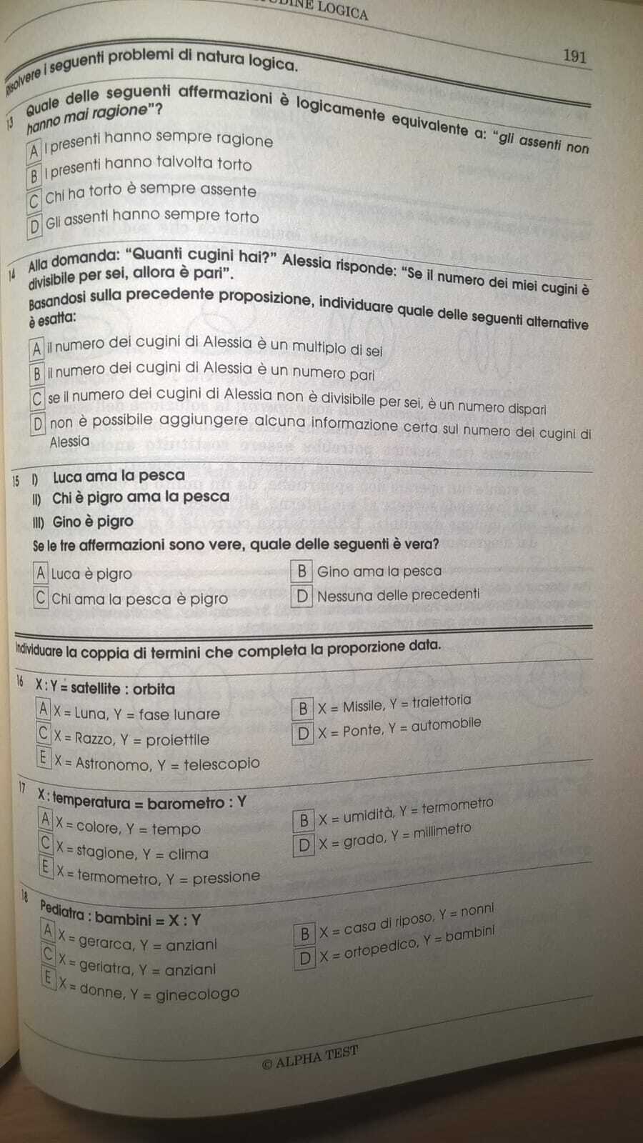 Foto 8 di 11