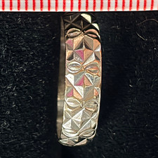 9ct White Gold Fancy Wedding Band Ring Size L1/2