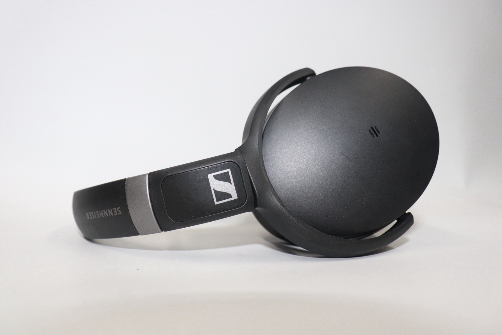 Sennheiser HD 450BT Wireless Noise Cancelling Bluetooth Headphones Black USB-C