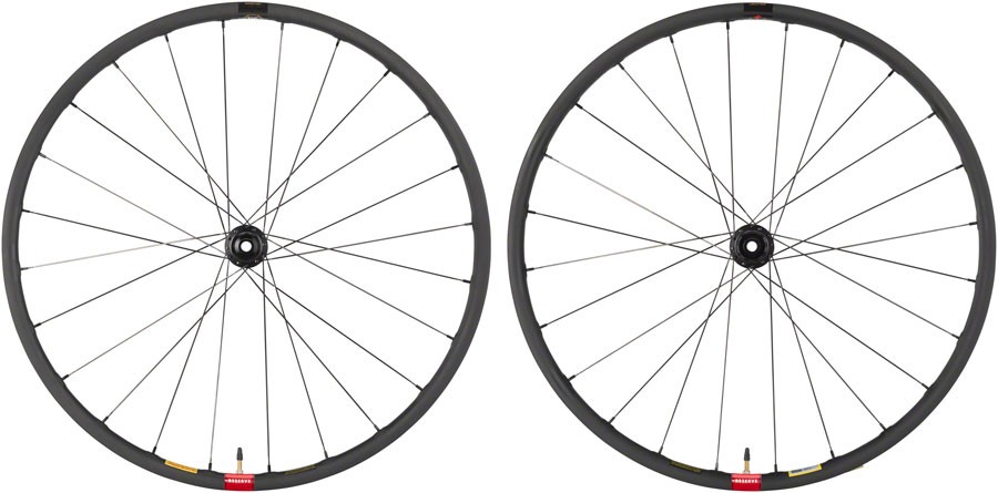 25    700c    12x100 12x142