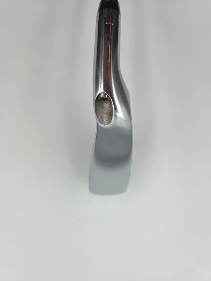 Ex Demo Yonex Ezone GS 7 Iron, Regular Flex Graphite Shaft, 2° Flat - Image 3 of 4