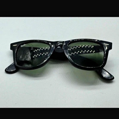 Ray-Ban Wayfarer RB2140 901 Black Frame Green Glass 47mm- RARE