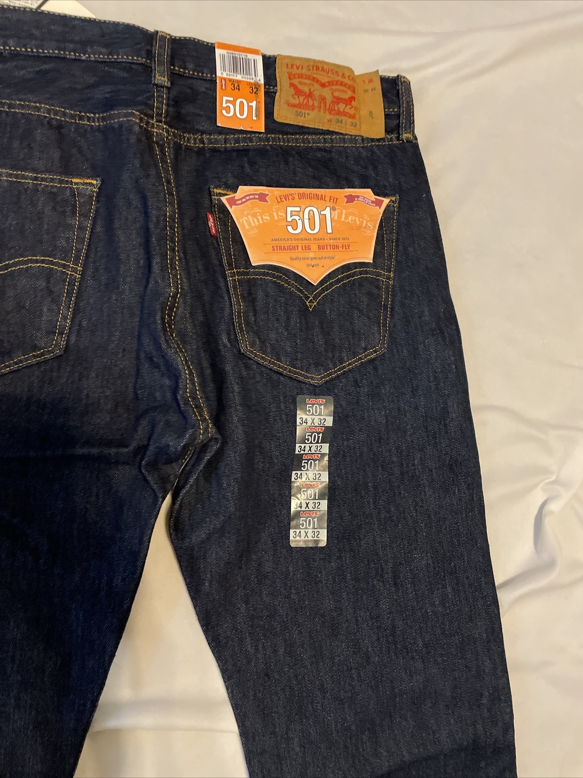 Levi's 501 Blue Jeans Mens 34 X 32 Buttoned Fly Straight Leg Red Tab for  sale online | eBay