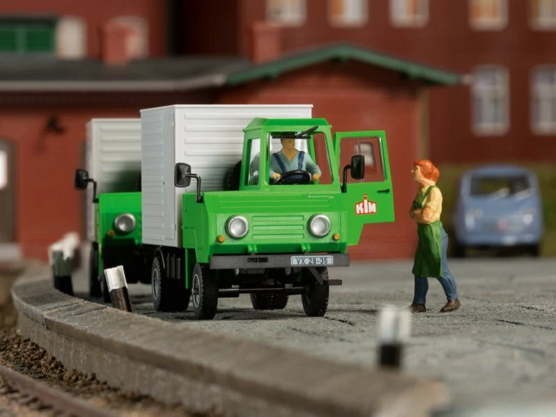 Auhagen 66002 Bausatz Multicar M24 Kofferaufbau 1:87 NEU Modell - Bild 2 von 2