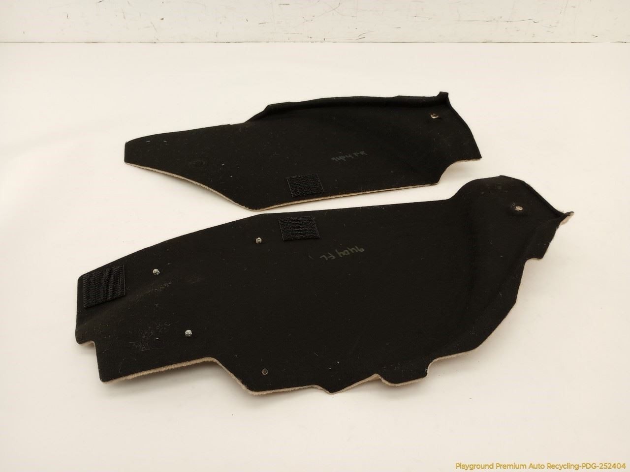 Maserati Quattroporte 2003-2008 Left, right Center console trim panels Pair