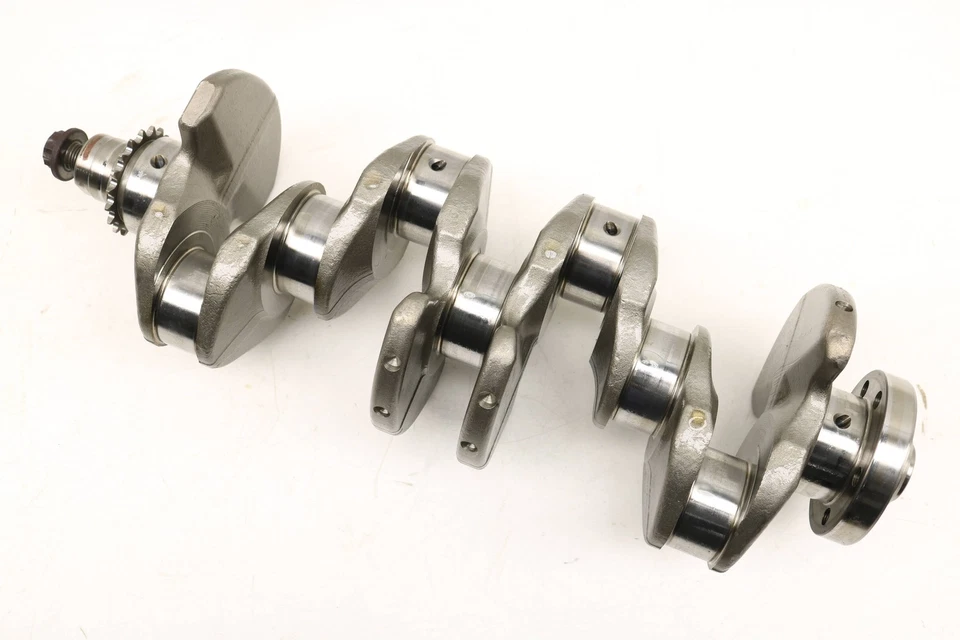 VW GOLF 2012-2013 2,0 L - cigüeñal/eje de manivela 038105021AE Foto 4 de 4