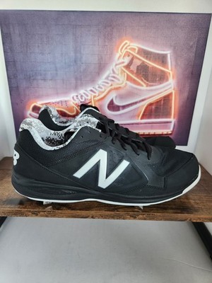 New Balance V1 Men's Size 15  Baseball Cleats Black Grey TUPELOK1