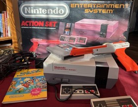 Vintage 1985 Nintendo NES Action Set Bundle+Retro Scaler2x+7 Games+Poster