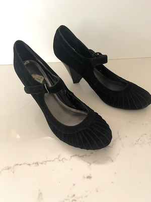 chinese dress ladies Amazon.com: Wild Square Toe Thick Heel Female Shoes Temperament Asakuchi Ladies  Shoes Sexy Fashion Wedding Shoes Office Dress Shoes (Color : Silver, Shoe  Size : 5) : Clothing, Shoes & Jewelry main image 0