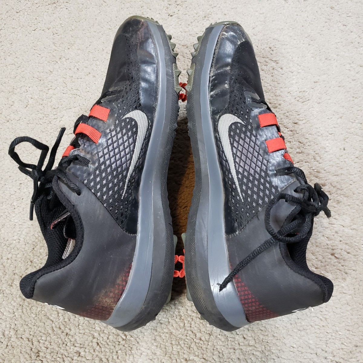 Nike Tiger Woods 2015‎ Black Golf Shoes Size 8.5 Black Red Silver Trim Spikes Nike Tiger Woods 2015 Black Golf Shoes Size 8.5 Black Red  main image 2