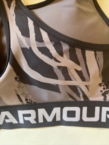 Reggiseno sportivo donna grande Under Armour DFO crossback nero supporto medio compressione - Foto 14 di 14