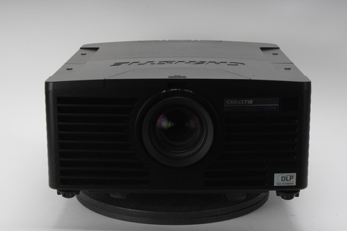 Proyector digital Christie DHD-775-E 7000 lúmenes con control remoto y montaje en techo - Imagen 2 de 8