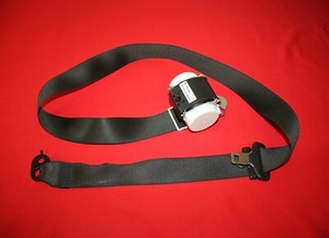 Gurt BMW 4er M4 F33 F83 Fahrerseite Anschnallgurt Sitz Vorne Links 7338965