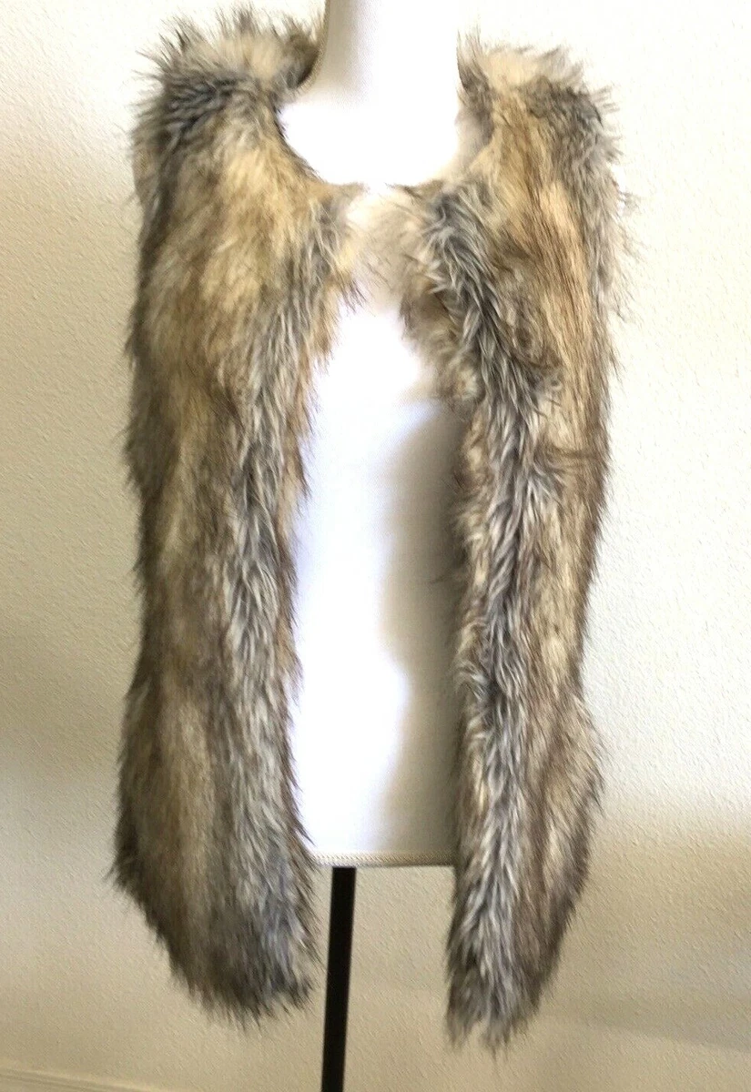 Xhilaration faux fur vest clearance