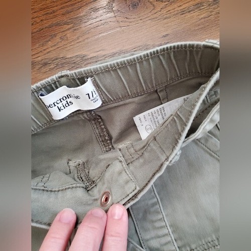 ABERCROMBIE KIDS Girls 7/8 Olivr Green Capris - Picture 8 of 9